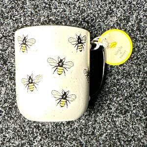 Global Design Connections Simple Sweet Bee Ceramic Mug 16 fl oz MW/DS Safe